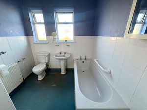 Photo 9- click for photo gallery